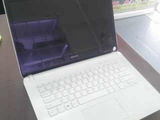 Sony Vaio SVF142C29W Core i3 3217U, 4G RAM